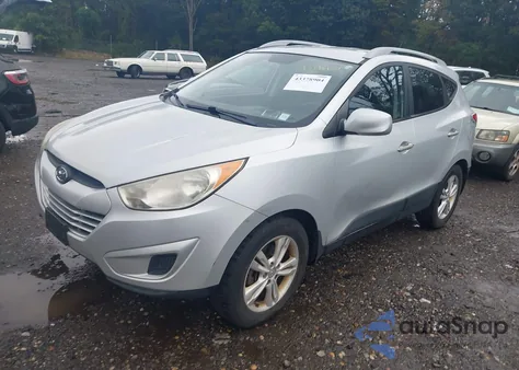 2011 Hyundai Tucson Gls z USA, uszkodzony, nr VIN KM8JUCAC8BU143465